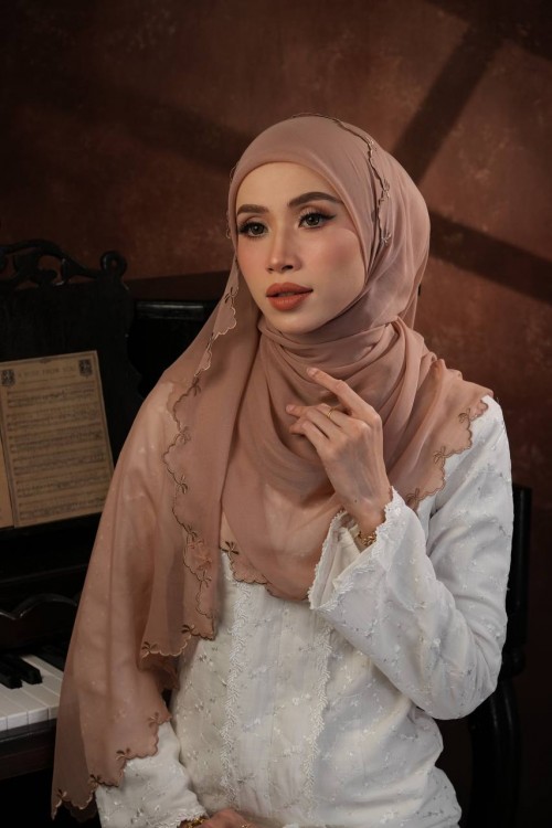 KESUMA SOFT BROWN