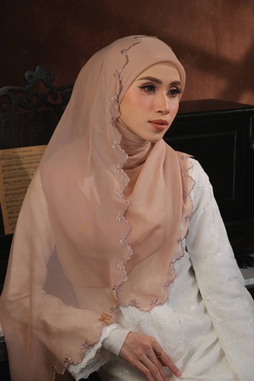 KESUMA BEIGE