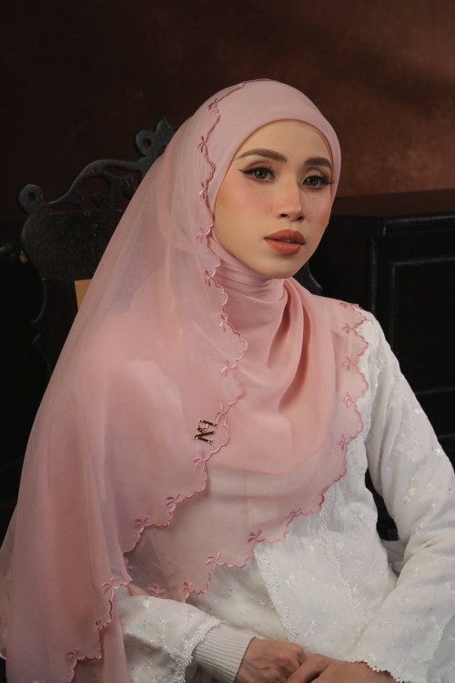 KESUMA ROSE NUDE