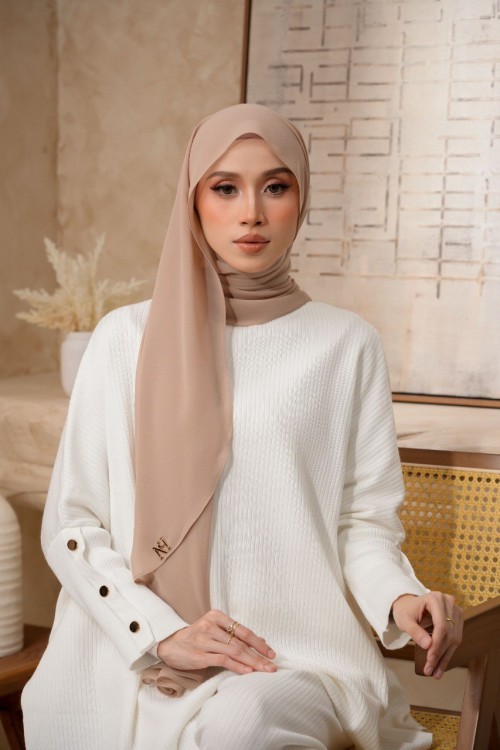 LUXE ASH BROWN