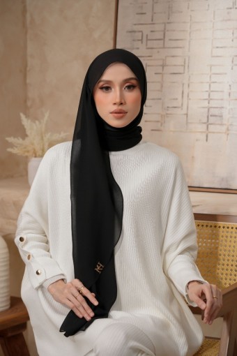 LUXE BLACK