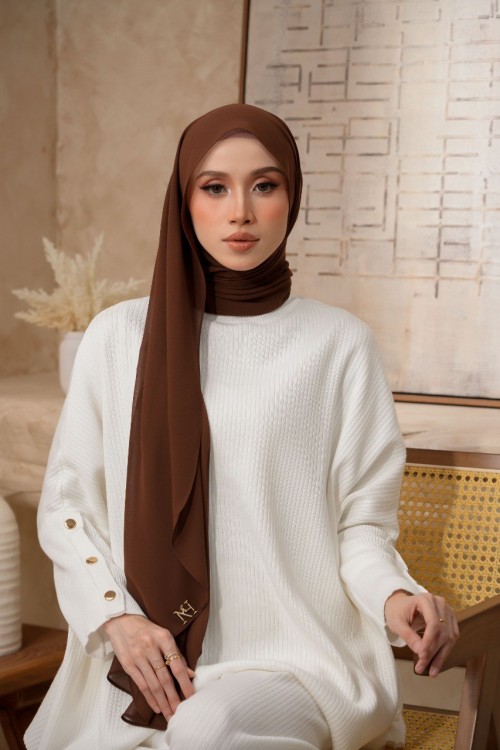 LUXE RICH BROWN
