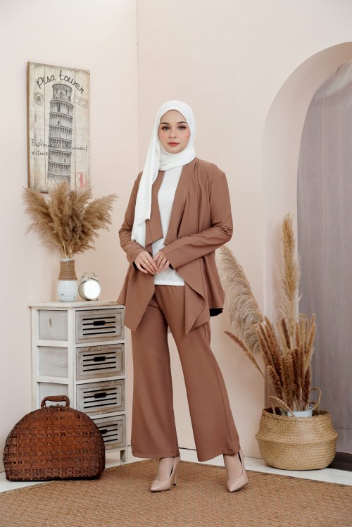 ADEEVA CARDIGAN SUIT MOCHA (L/XL)