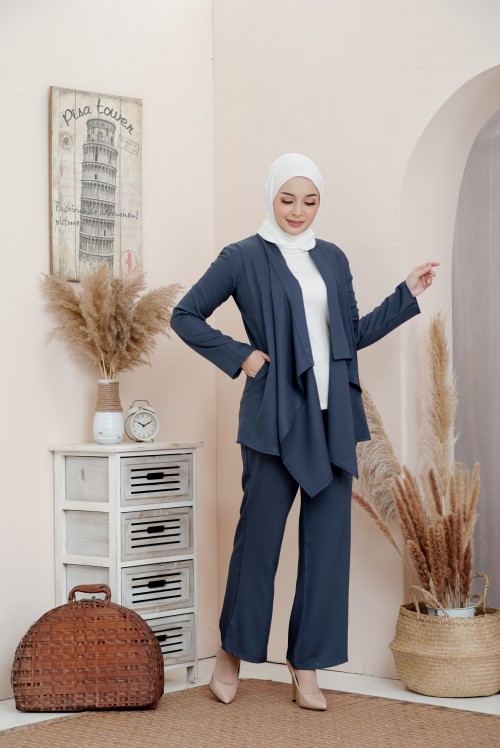 ADEEVA CARDIGAN SUIT DUSTY BLUE (S/M)