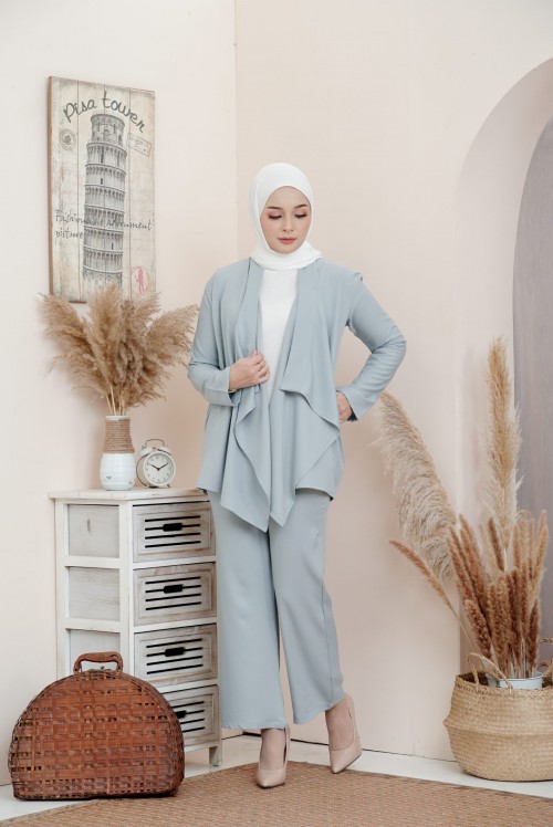 ADEEVA CARDIGAN SUIT POWDER BLUE (L/XL)