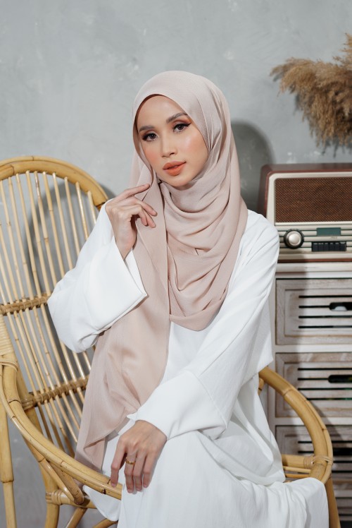 LUXANNE LIGHT BROWN