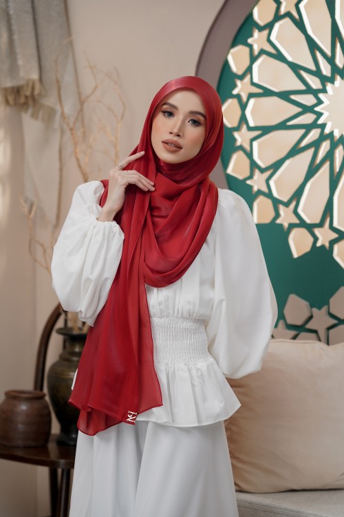 NOURA RED HEART