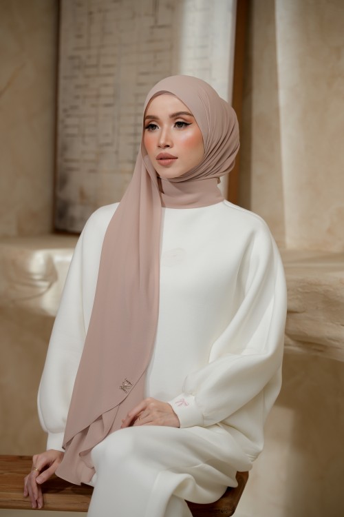 NAURA SAND