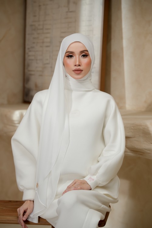 NAURA OFFWHITE