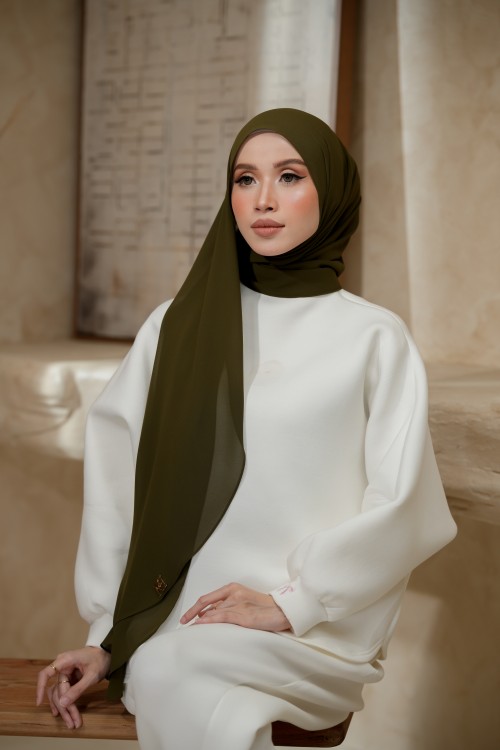 NAURA OLIVE