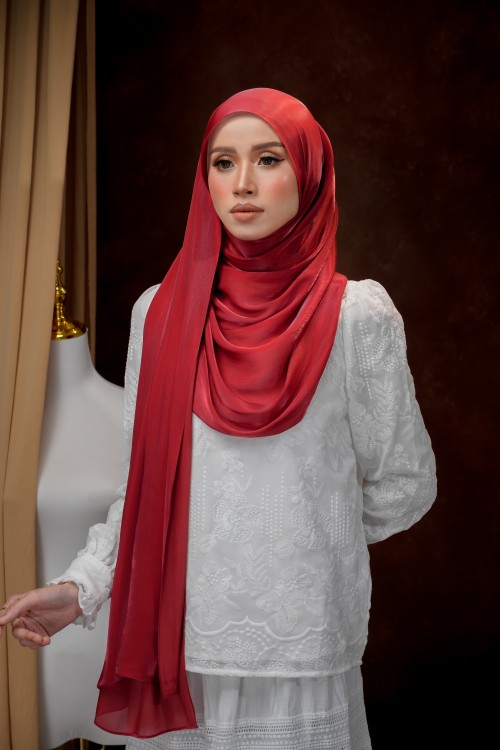 NOURA RED HEART
