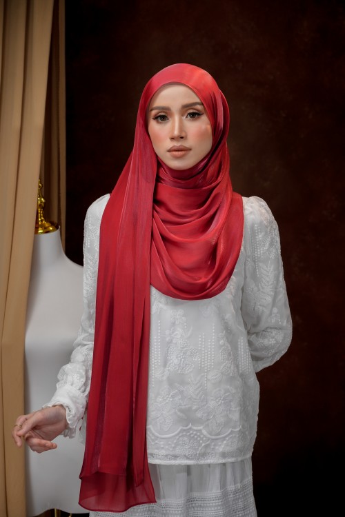 NOURA RED HEART