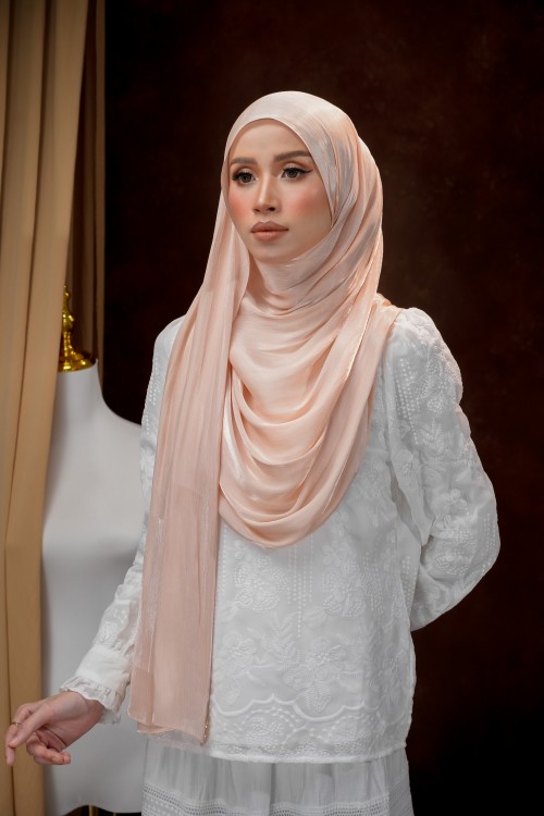 NOURA BEIGE