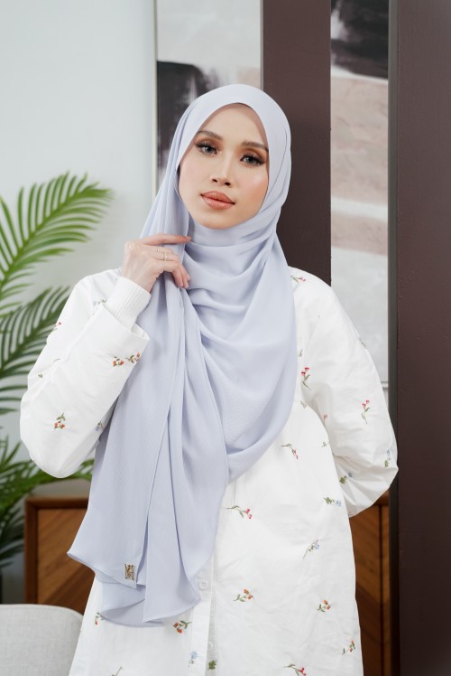 NELUXE LIGHT BLUE