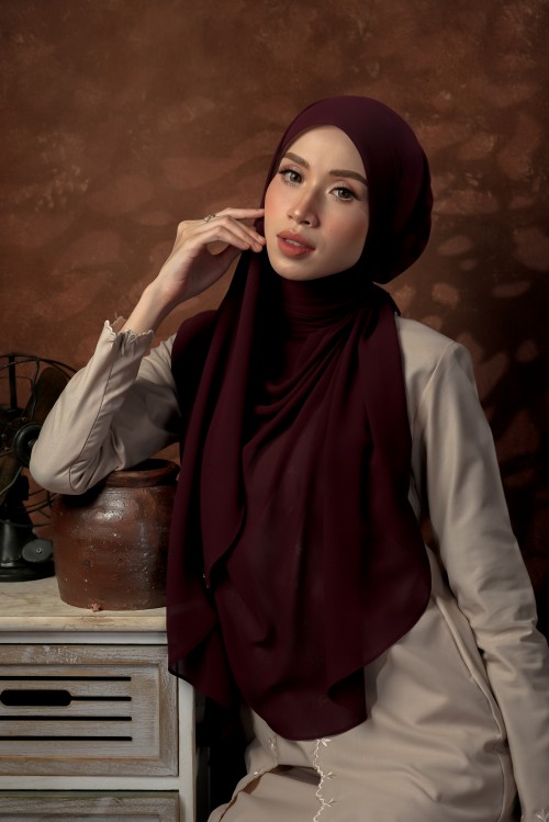 NAURA BURGUNDY