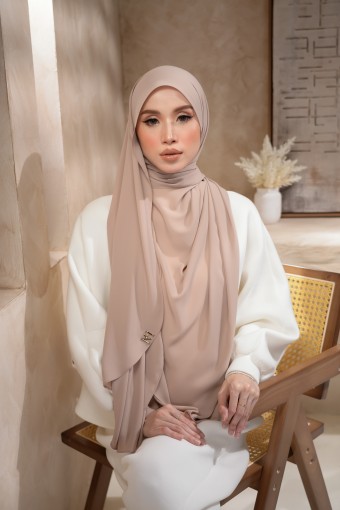 AIRY ASH BROWN