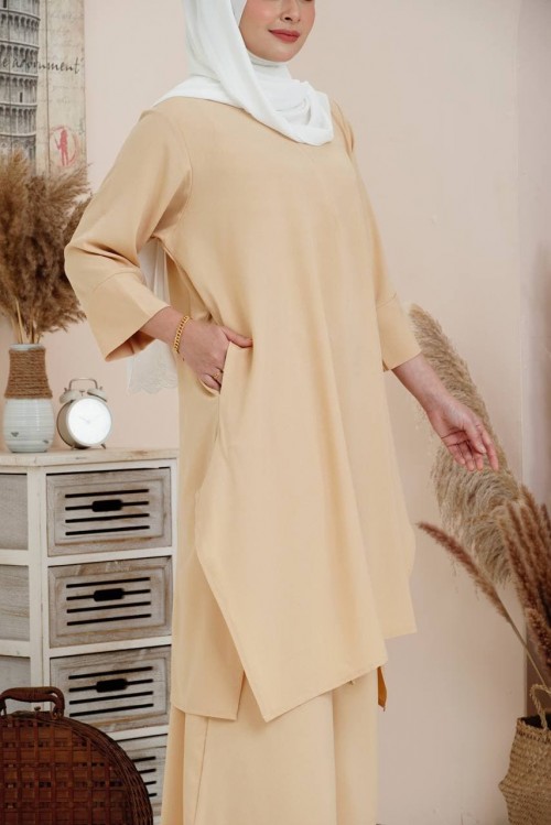 MARWA MARIGOLD ( S/M )