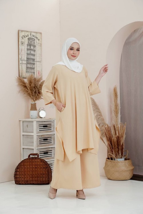 MARWA MARIGOLD ( S/M )