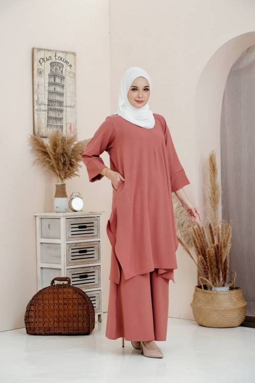 MARWA ROSEBERRY ( L/XL )