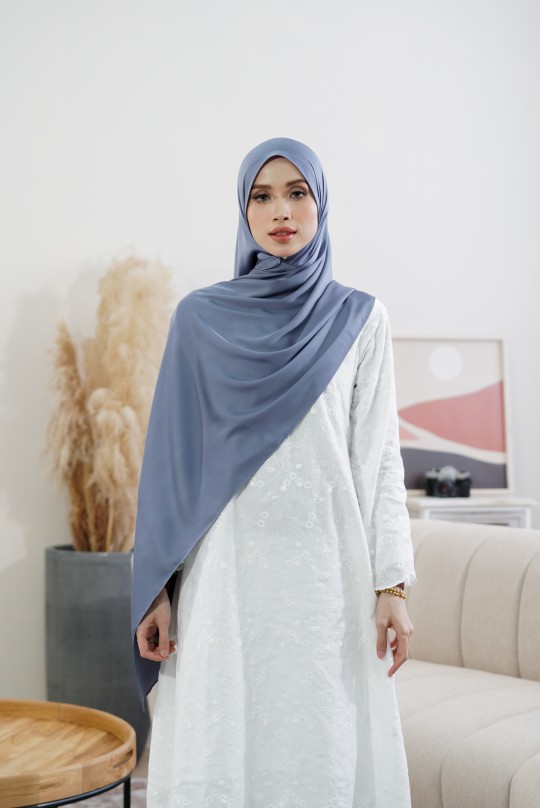 awadah shawl