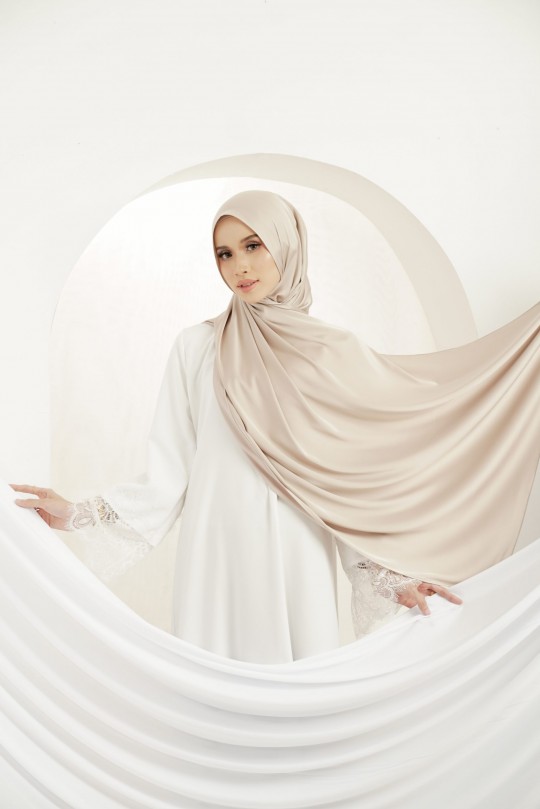 awadah shawl